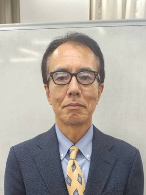 駒研忠